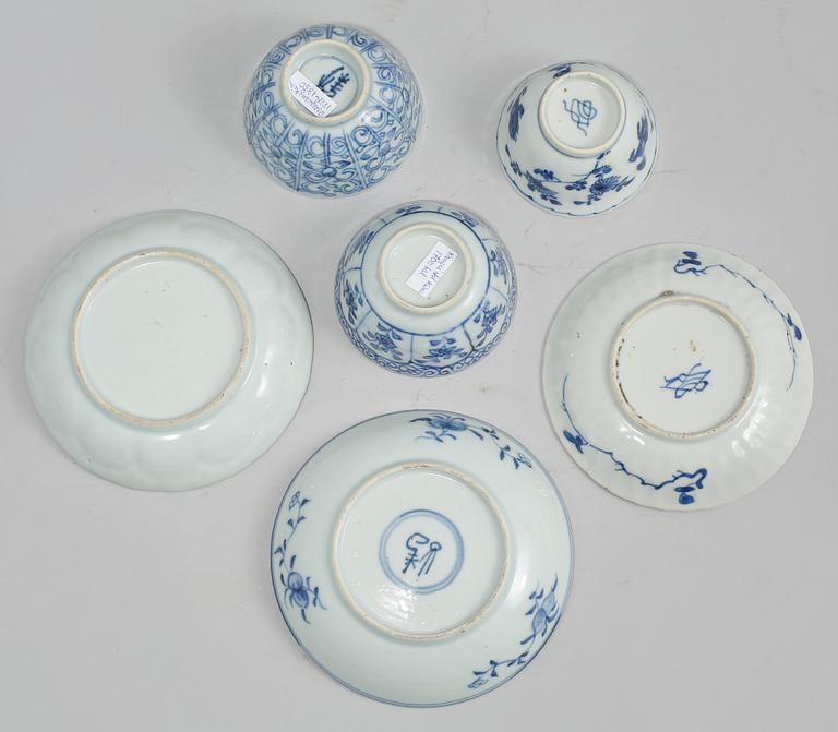 KOPPAR med FAT, 3 st, porslin, Kina, 1700- och 1800-tal.