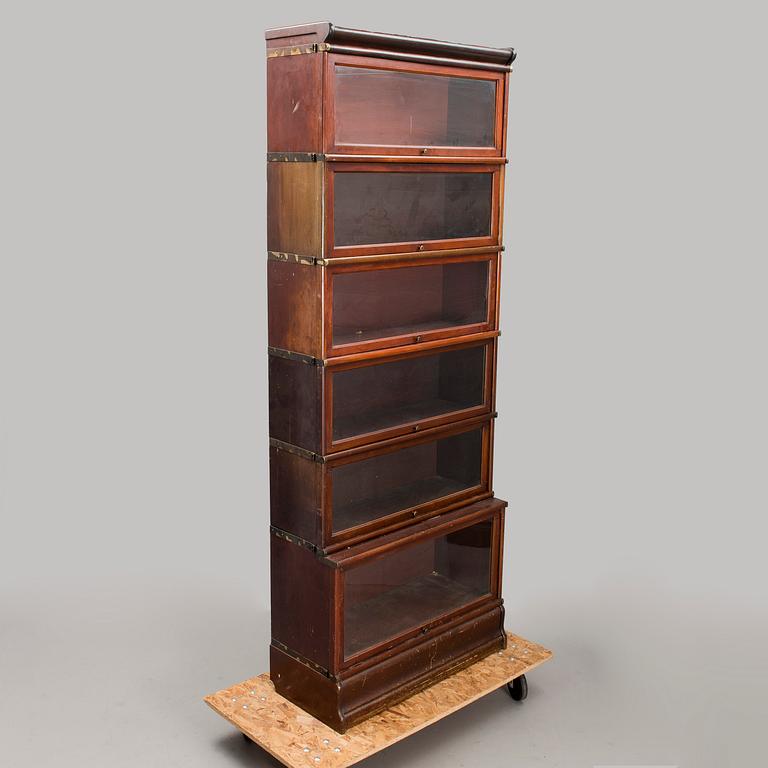 An early 20th century book shelf / book cabinet.