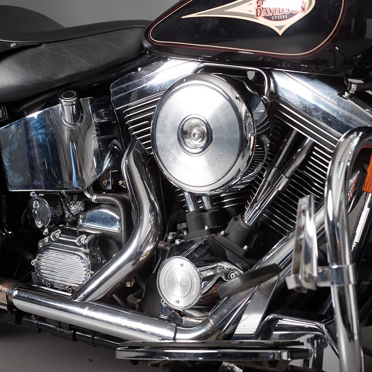 HARLEY-DAVIDSON FLSTC Heritage Softail Classic, model 1997.