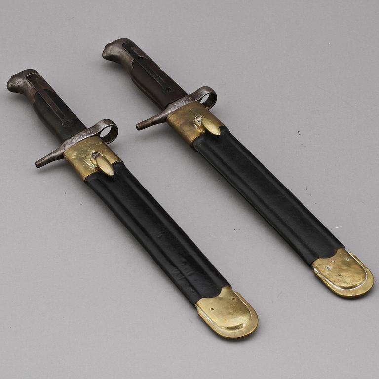 BAJONETTER, 2 par, Italien, 1800-talets tredje kvartal.