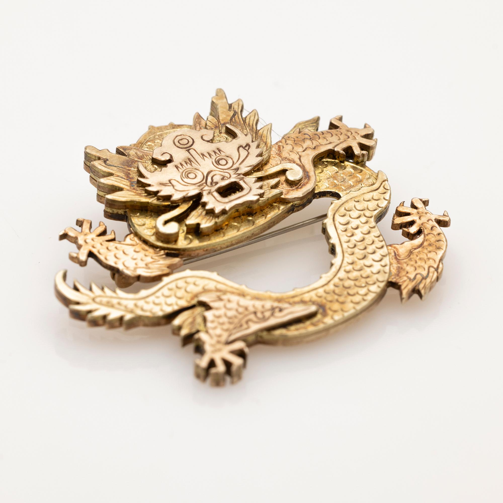 Wiwen Nilsson, Brosch i form av en drake, förgyllt sterling silver, Lund, 1973.