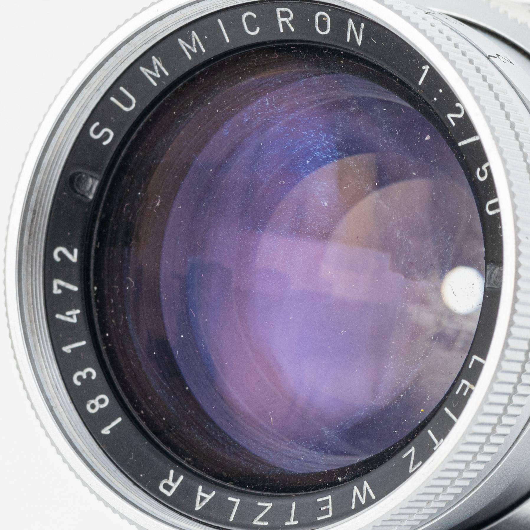 Leica M2, no. 1069931, 1963.