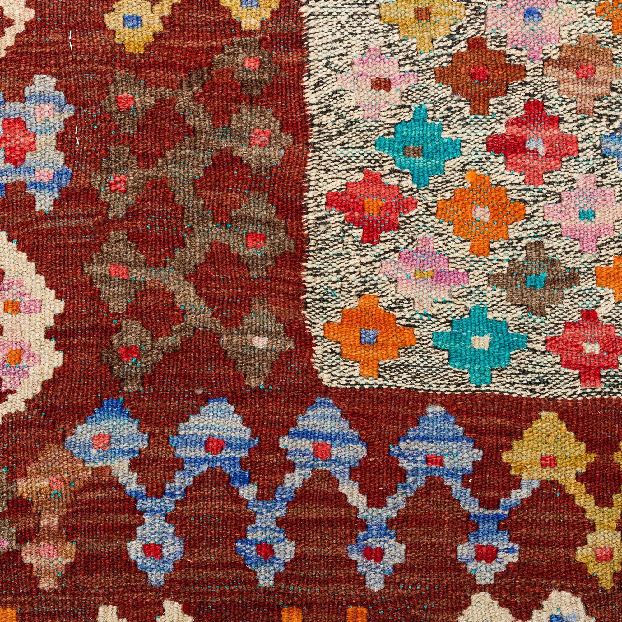 GALLERIMATTA, Kelim, ca 295 x 83 cm.