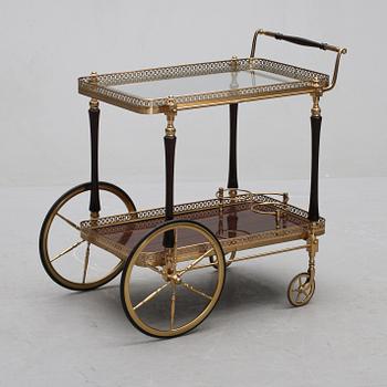 SERVERINGSVAGN, 1900-talets andra hälft.