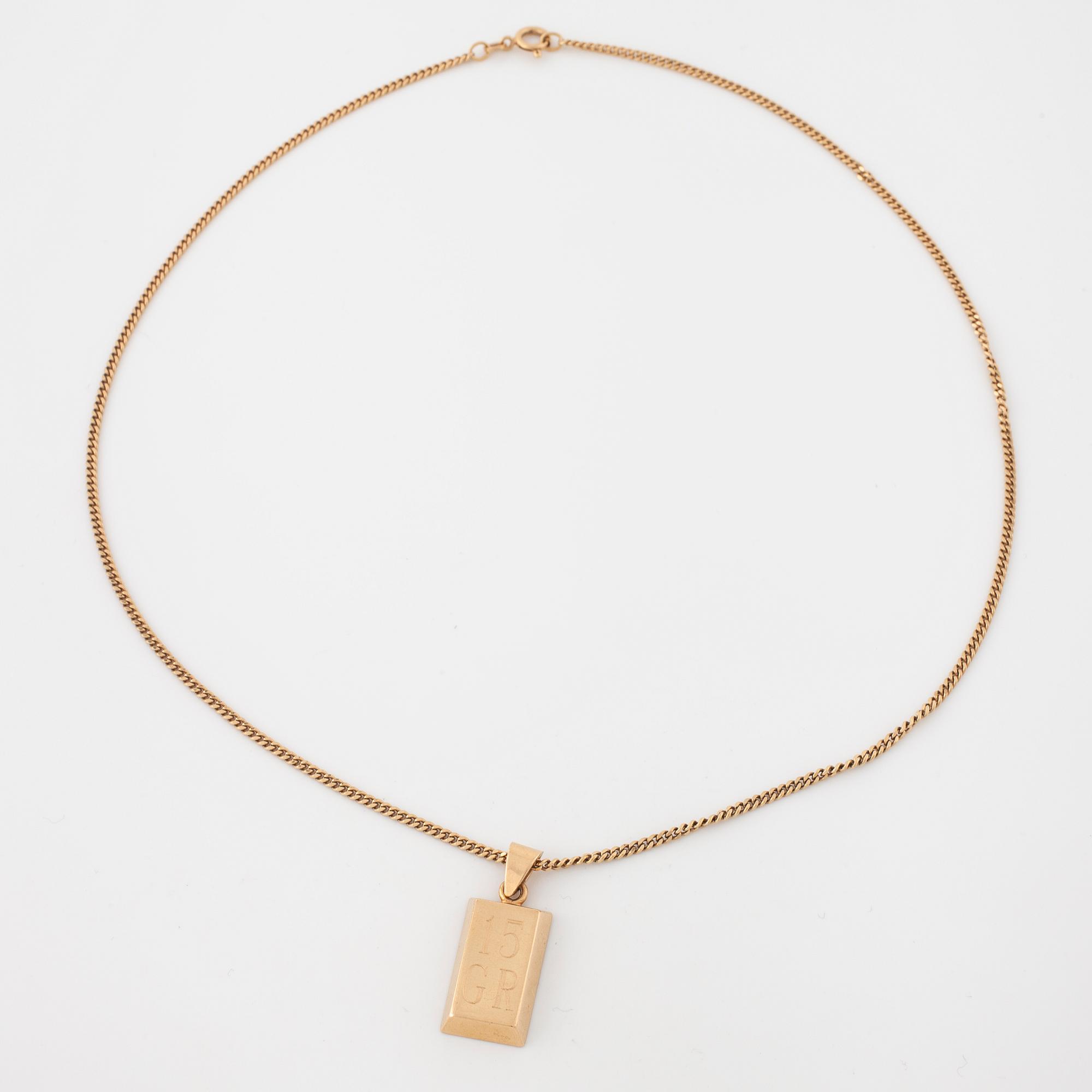 A pendant by Gramens Guldsmide, Onsala.