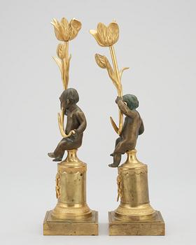 LJUSSTAKAR, ett par. Frankrike, 1700-talets slut. Louis XVI.
