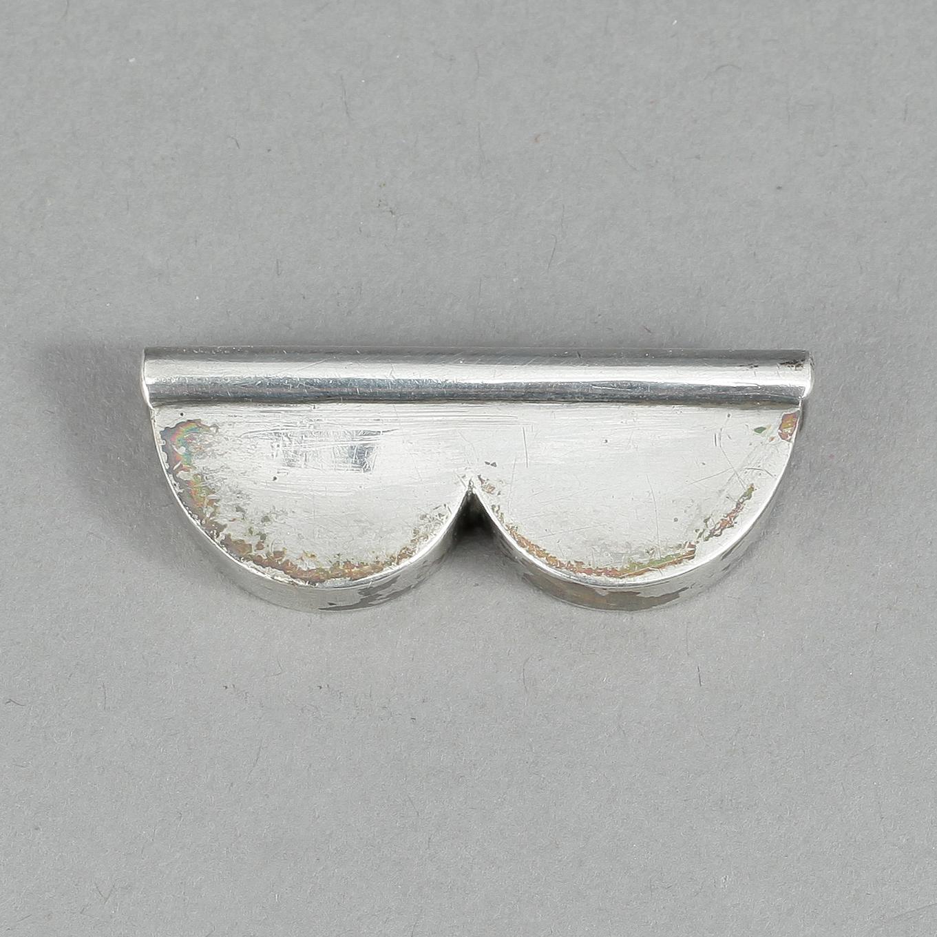 SAXFODRAL, Silver, 1800-tal. Otydliga stämplar. Tot vikt 20 gram.