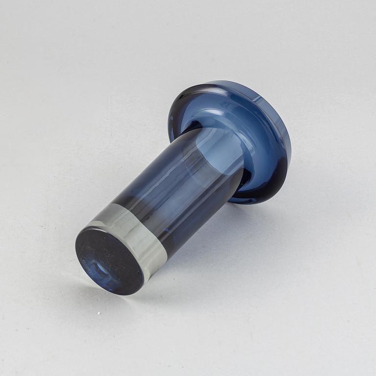 Kaj Franck, a 'KF 260' glass vase from Nuutajärvi Notsjö, Finland -63.