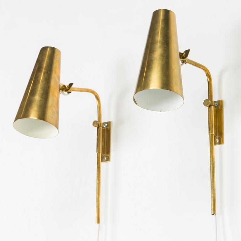 Paavo Tynell, a pair of mid-20th century '9459' wall lights for Taito.