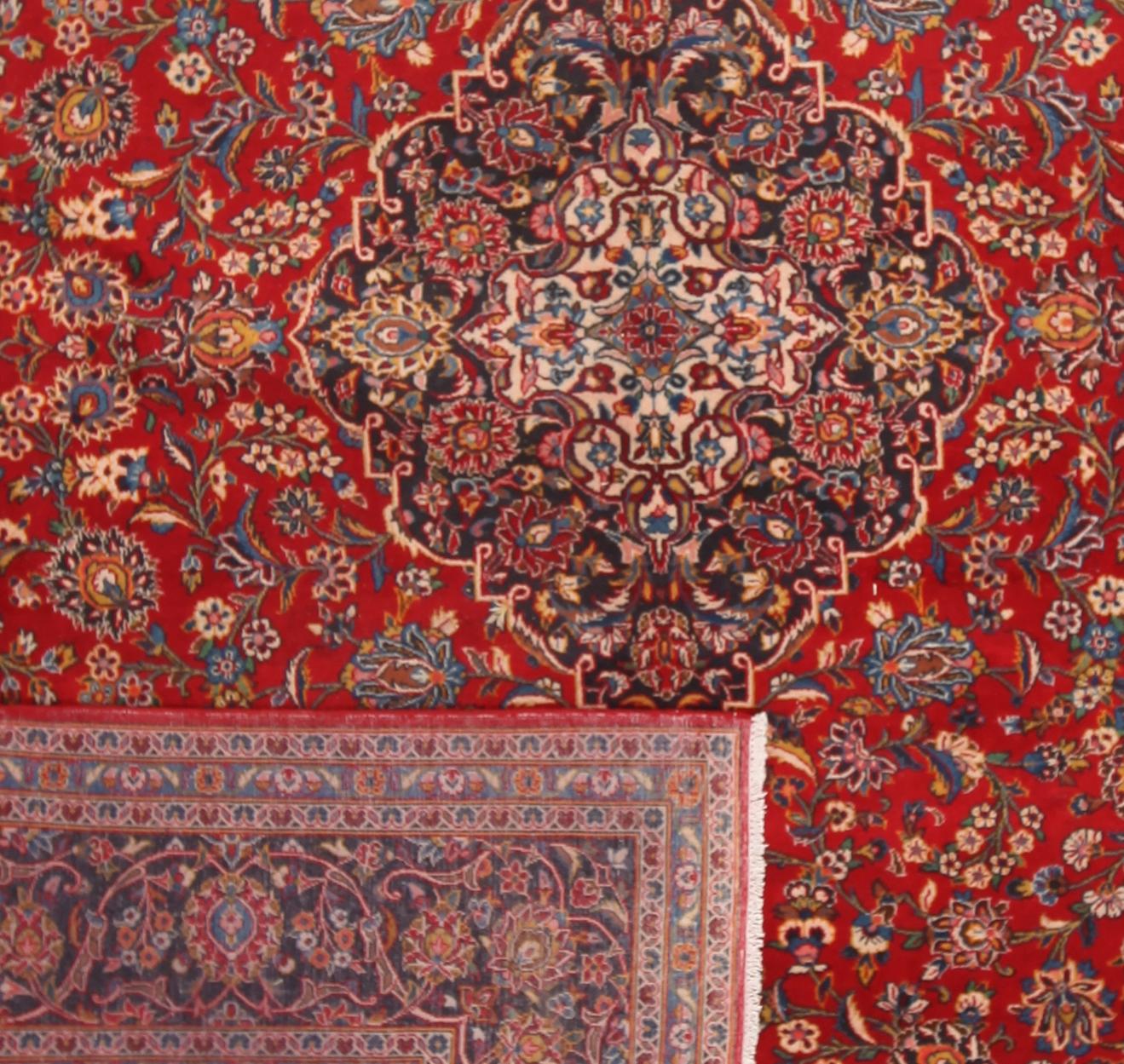 MATTA, Keshan, old, ca 410 x 307 cm.