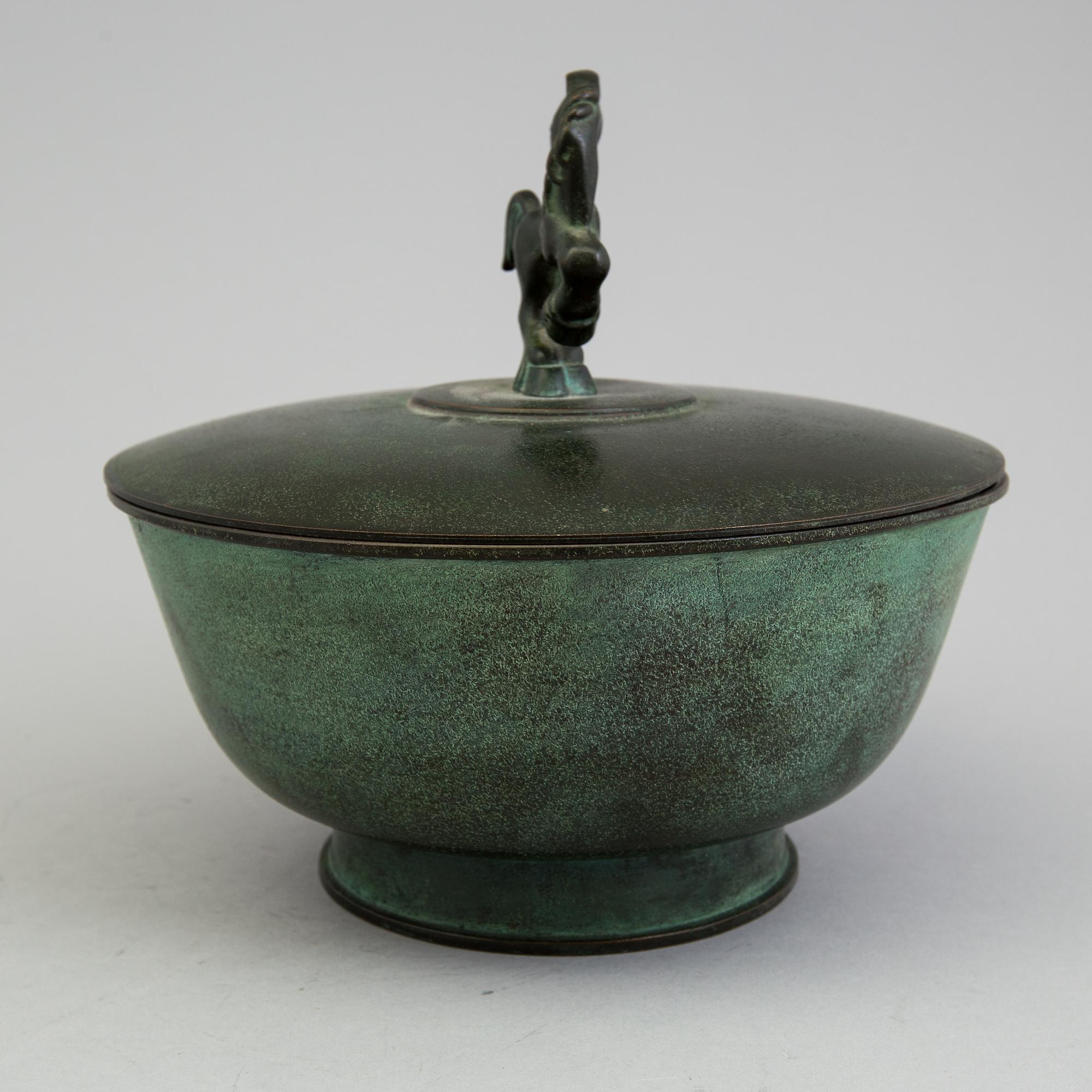 A lidded bronze bowl from Ystad Brons, 1920's/30's.