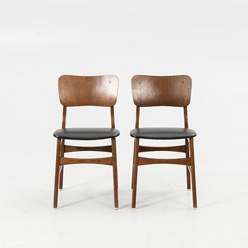 Ib Kofod-Larsen, chairs, a pair, Denmark, mid-20th century.
