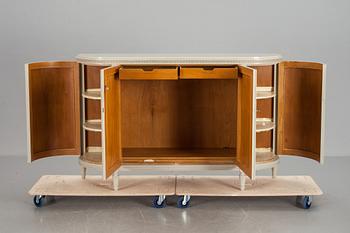 SIDEBOARD, gustaviansk stil, 1900-tal.