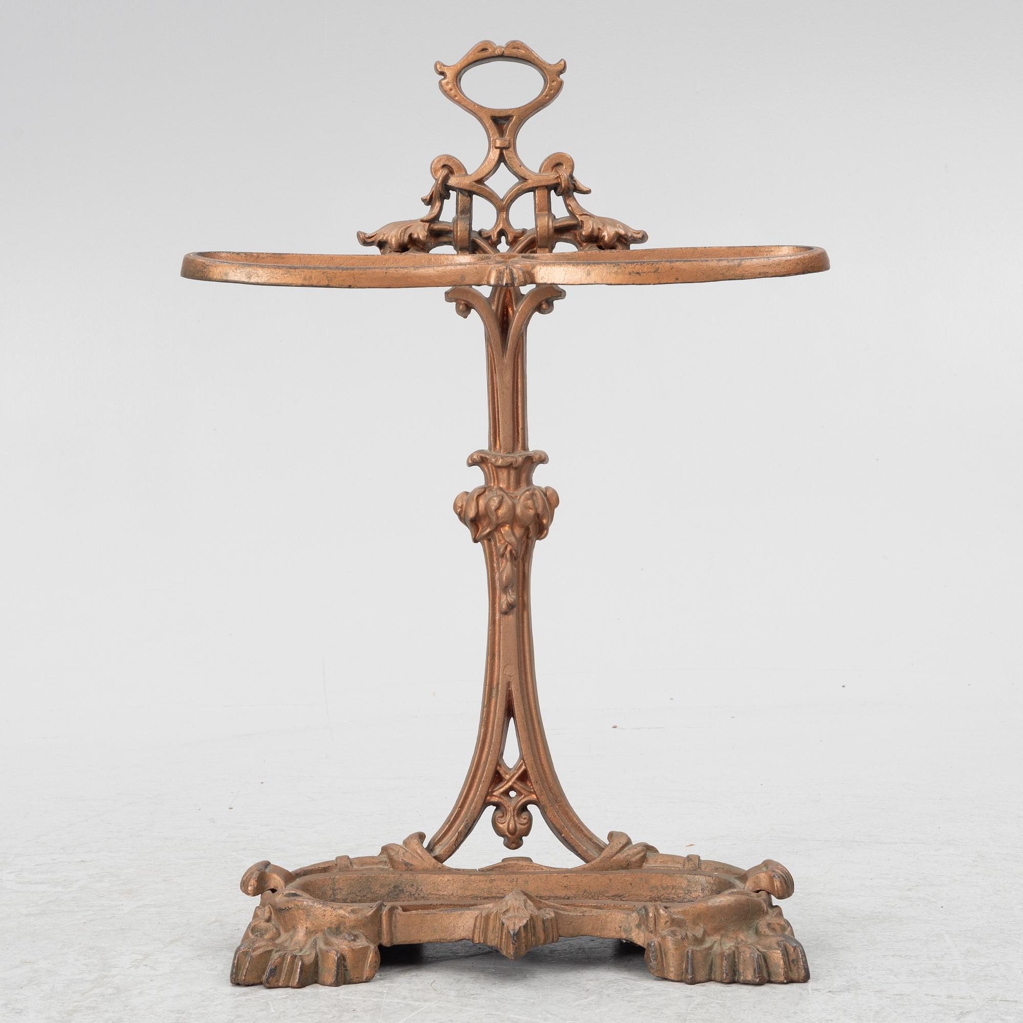 An umbrella stand, Bolinder, circa 1900.