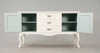 SKÄNK, rokokostil, omkring sekelskiftet 1900.