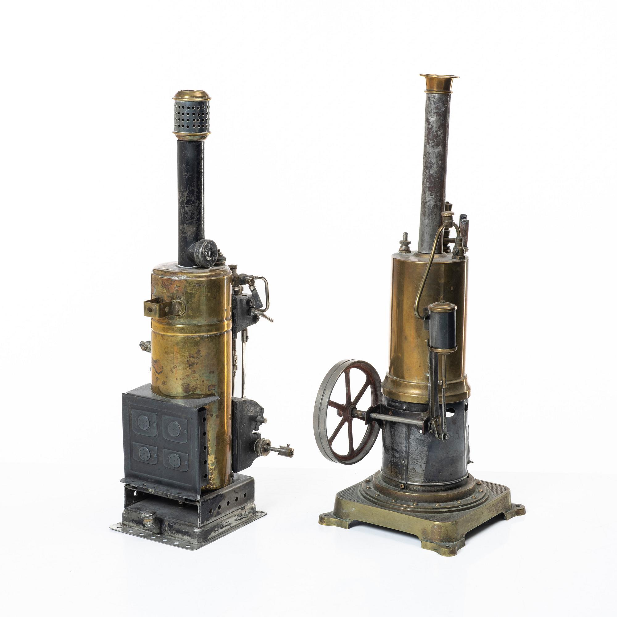 Two Steam engines,  Märklin and Gebrüder Bing. Early 20th century.