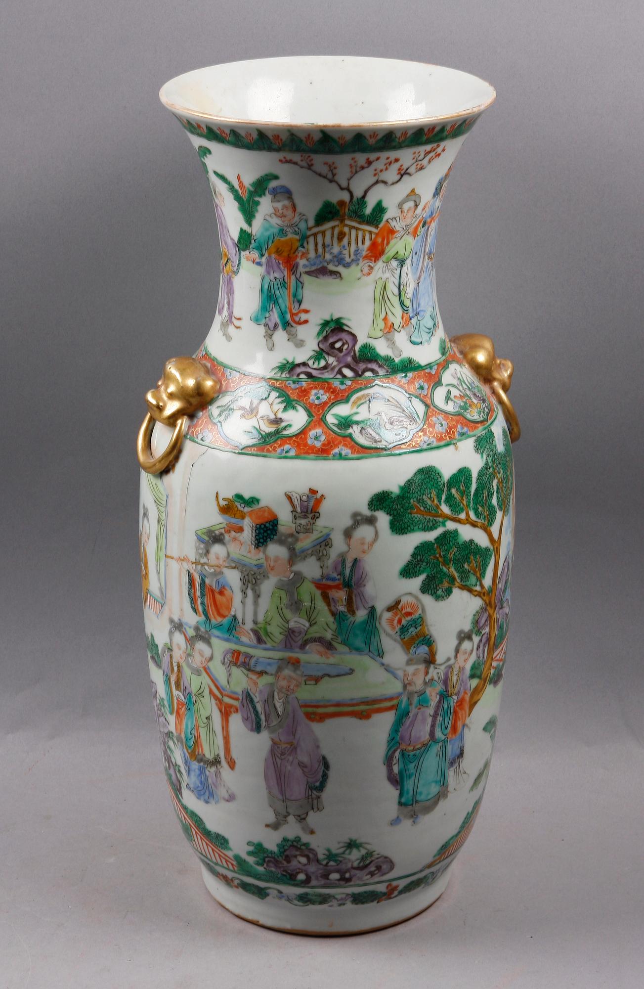 VAS, porslin, Kina, 1800-tal.