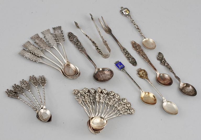 PARTI BESTICK, 29 delar, silver, 1900-tal. Vikt 280 g.