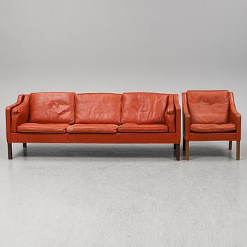 A model 2209 sofa and easy chair by Børge Mogensen for Fredericia Stolefabrik.