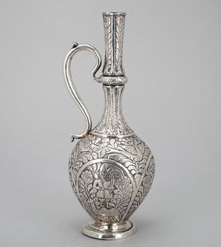 VINKANNA, 84 silver. Ryssland (Georgien) Tbilisi 1856. Kontrollmästare Egon Blomberg. Vikt ca 476 g.