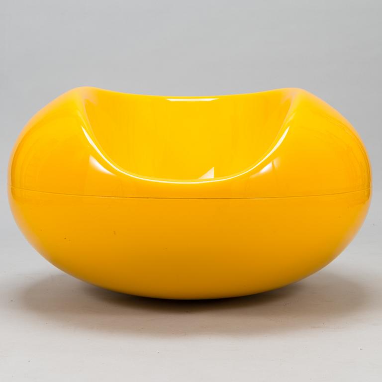EERO AARNIO, A 'Pastilli chair' manufactured by Adelta. Designed in 1962.