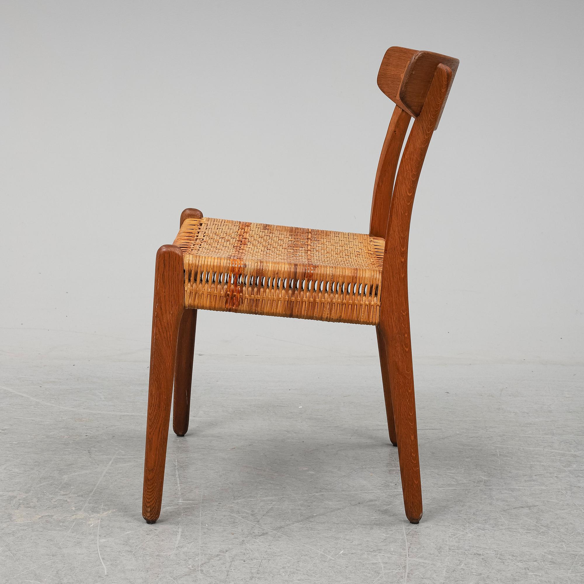 HANS J WEGNER, stol,  "Spisestolen" CH-23, för Carl Hansen.