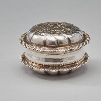 JERMIAS WALLBOM, Uddevalla 1787, kyrkdosa, silver.