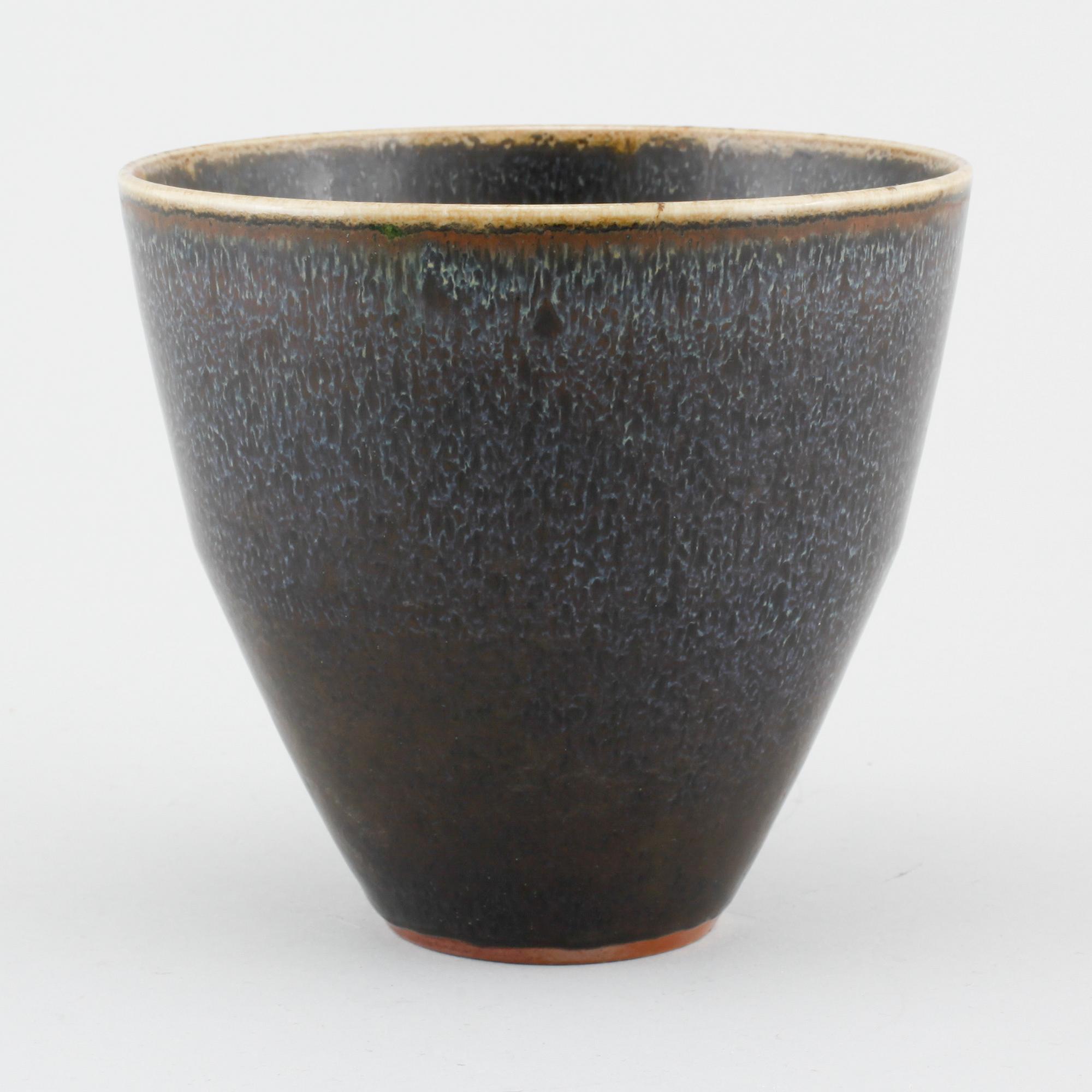 Unique stoneware bowl by CARL-HARRY STÅLHANE, Rörstrand, signed, 1956.