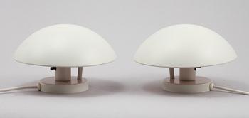 VÄGGLAMPOR, ett par, Louis Poulsen, "PH HATT", 1980-tal.
