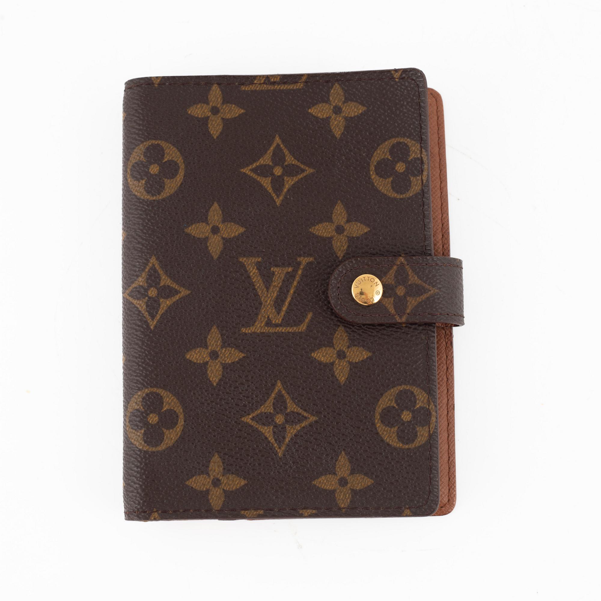 Louis Vuitton, "Monogram canvas Ring Agenda Holder".