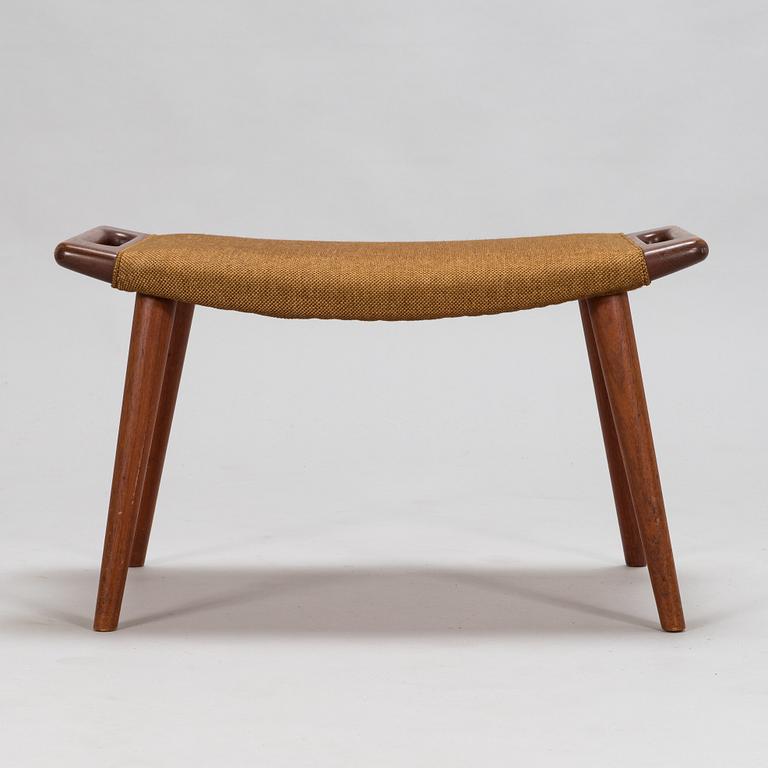 Hans J Wegner, fotpall "AP29" för AP-stolen, Danmark 1900-talets mitt.