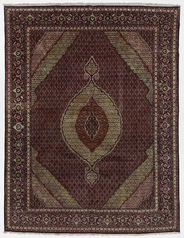 Carpet, oriental, Mahi Tabriz, 385x302 cm.