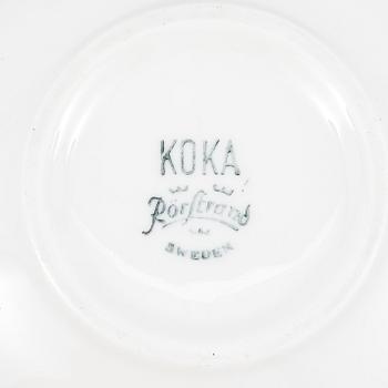 SERVISDELAR, 8 st, porslin, "Koka Blå", Hertha Bengtsson, Rörstrand, 1956-1988.