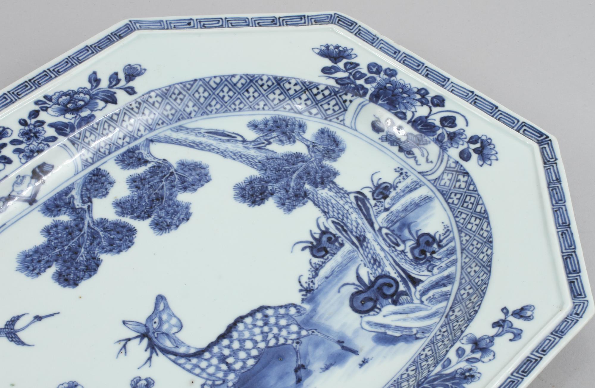 STEKFAT, porslin, Kina, 1700-tal.