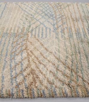 Barbro Nilsson, MATTO, "Marina, ljus", knotted pile, ca 227 x 151 cm, signed AB MMF BN.