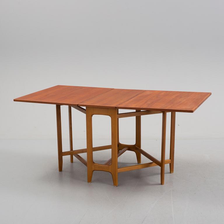 DROP LEAF TABLE, model nr 4, made by Kleppes Møbelfabrik, further development of Bendt Winge's design, 1950s/60s.