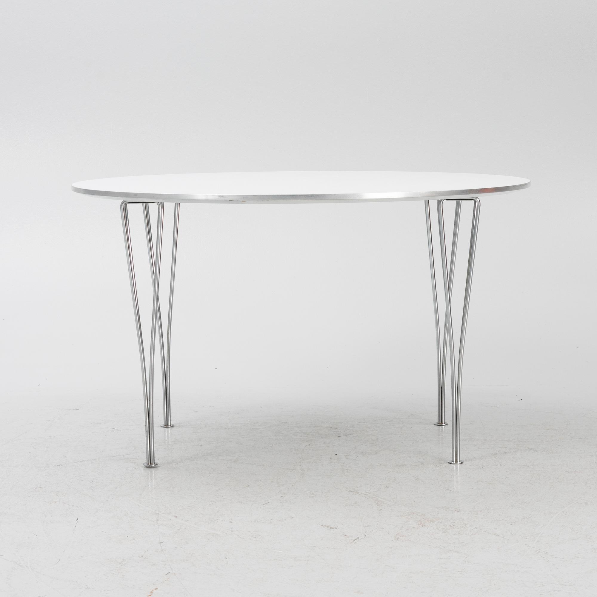 Bruno Mathsson & Piet Hein, matbord, "Supercirkel", Fritz Hansen, Danmark, 1980.