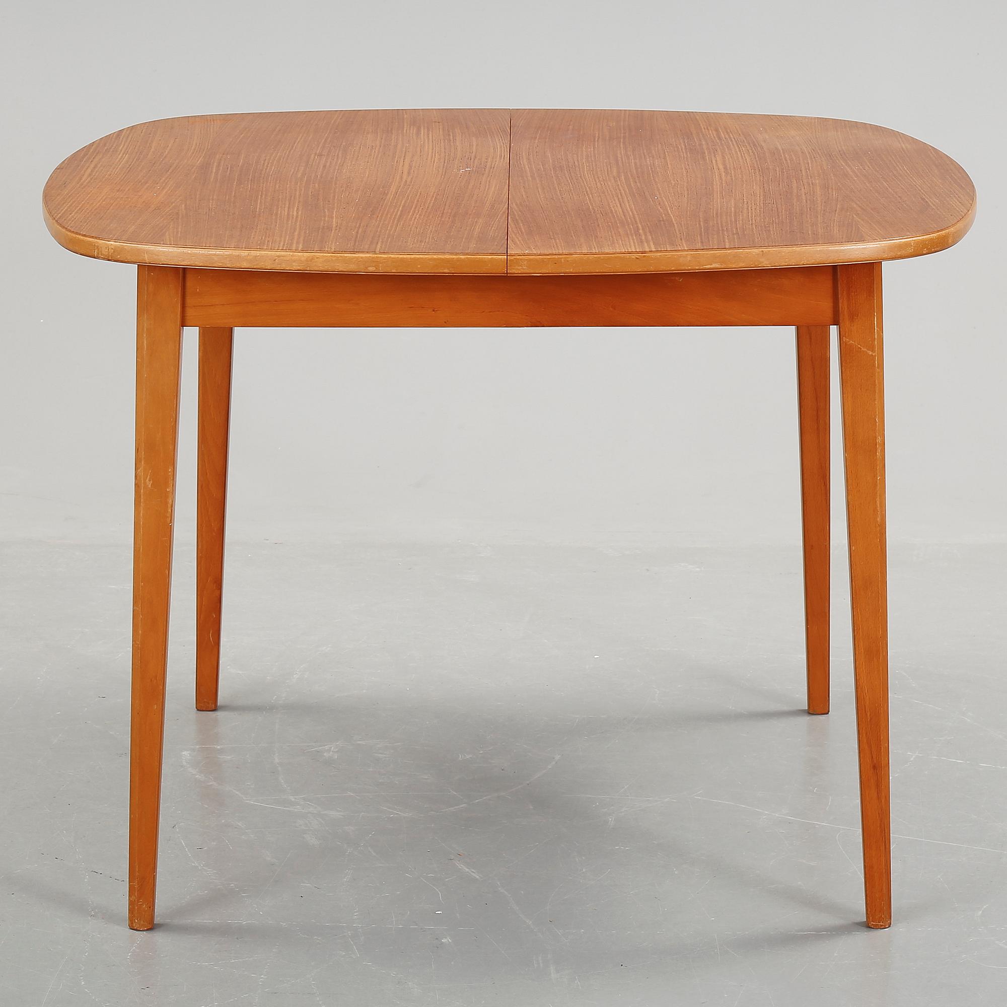 MATBORD, med 2 iläggsskivor, troligen Danmark, 1950/60-tal.