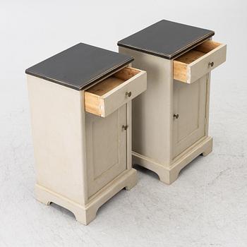 Bedside tables, a pair. Contemporary manufacture.