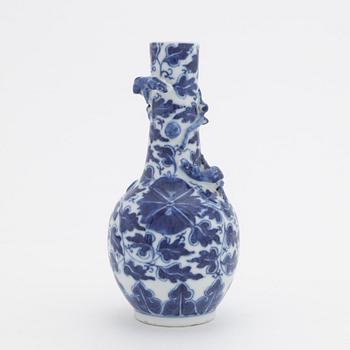 A blue and white vase, 20th century.