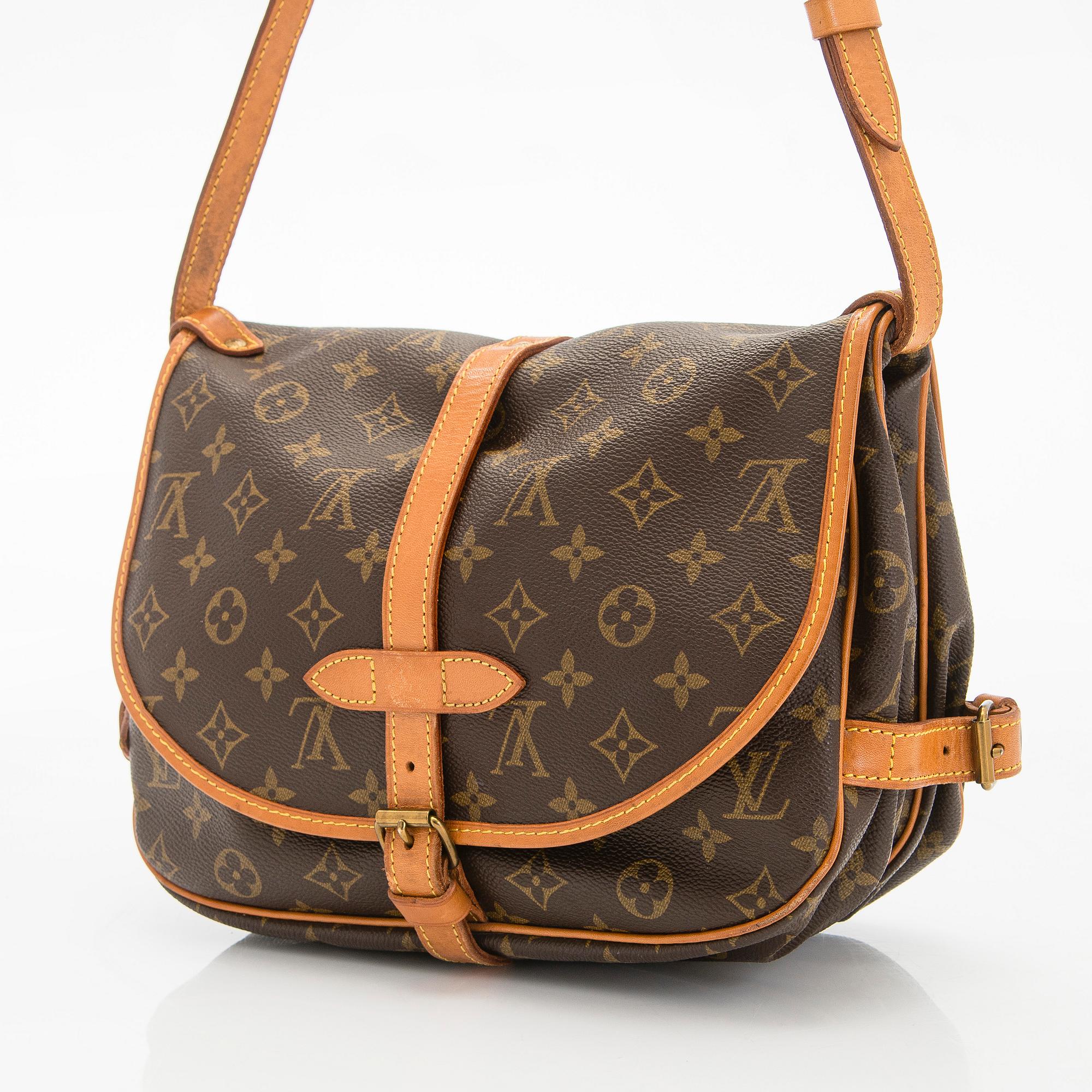 Louis Vuitton, väska, "Saumur 30".