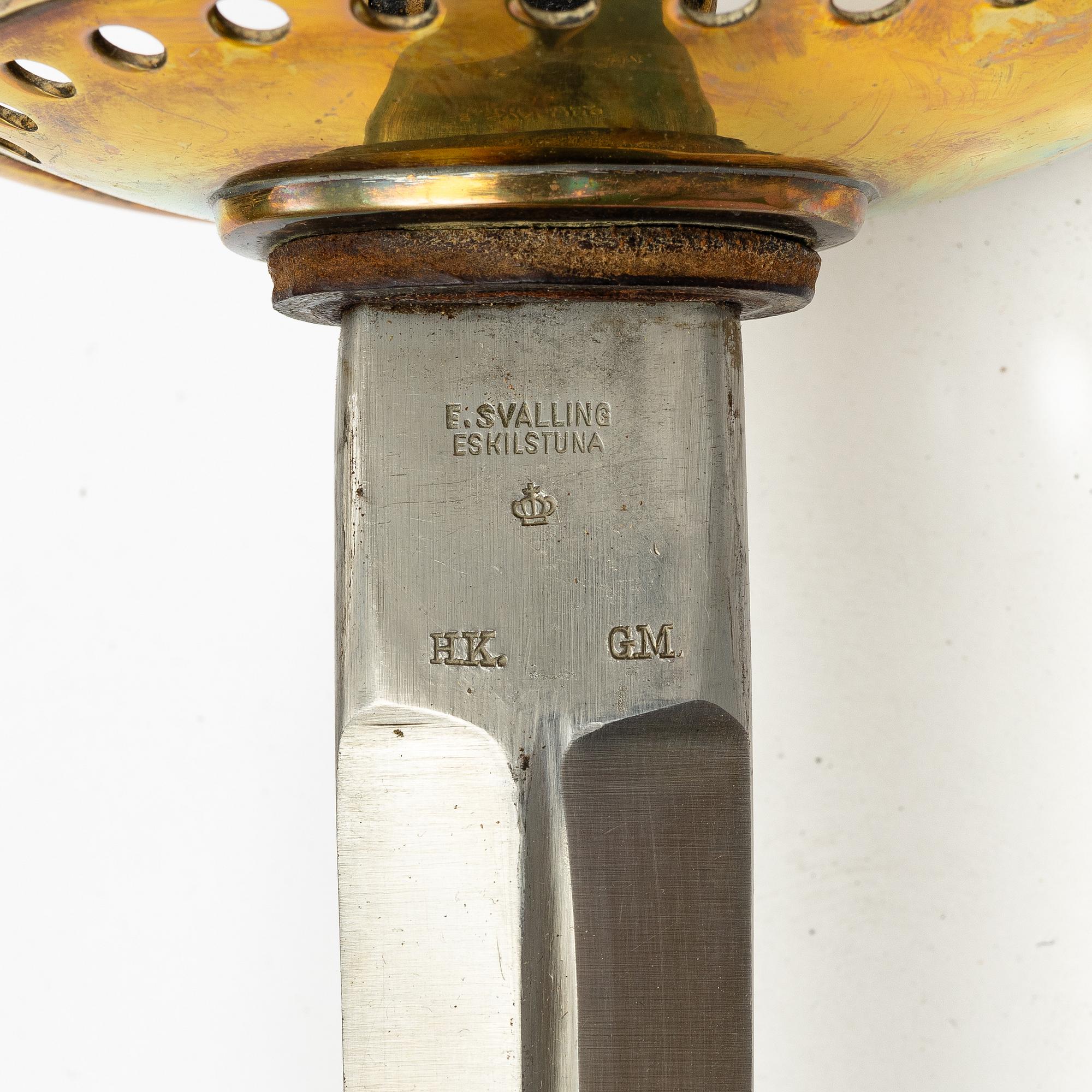 A Swedish cavalry sabre 1893 pattern, with scabbard.