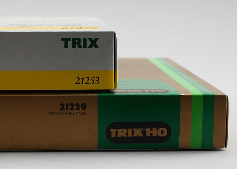 MODELLTÅGSSET, 2 st, Trix, Tyskland.
