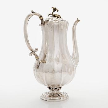 A parcel-gilt coffee pot, maker's mark of Johan Gustaf Ettinger, Vyborg 1861.