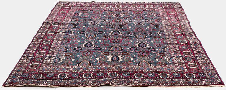 Matta, semiantik Teheran, norra Persien, ca 298 x 211 cm.