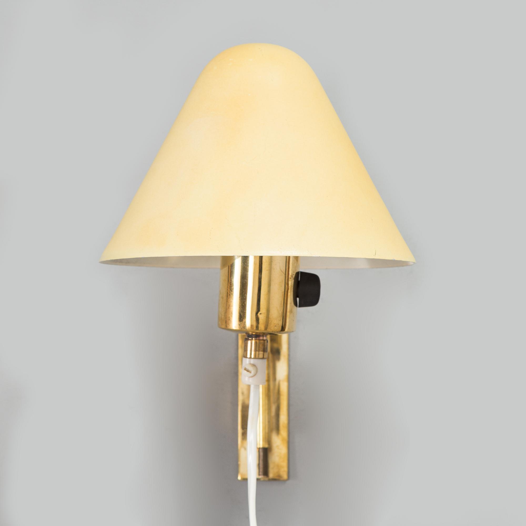 Paavo Tynell, vägglampa, modell  7284, Taito 1930/1940-tal.
