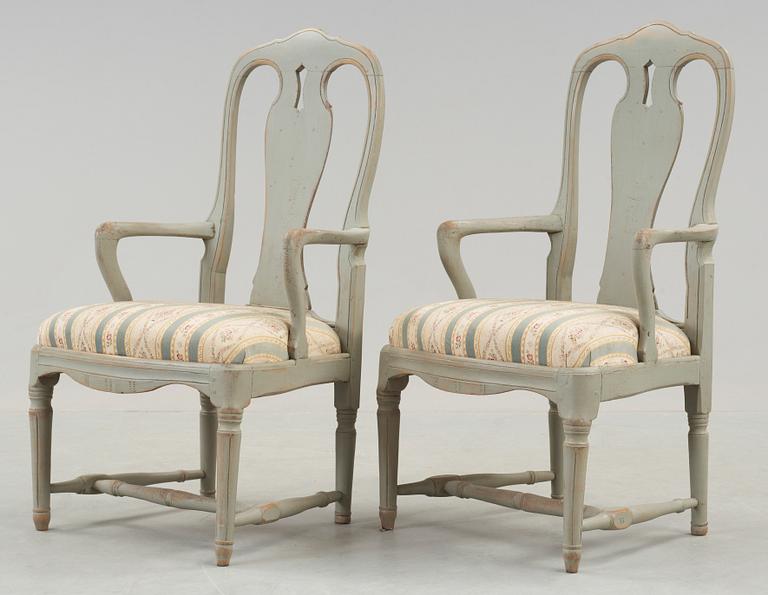 KARMSTOLAR, ett par, transition rokoko/gustaviansk, 1700-talets andra hälft.