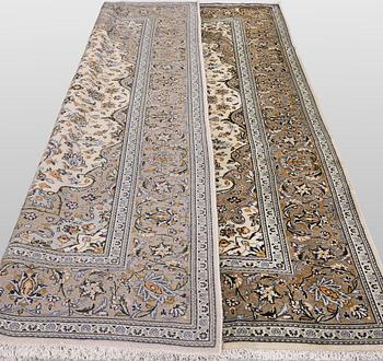 A Keshan carpet, 295 x 199 cm.