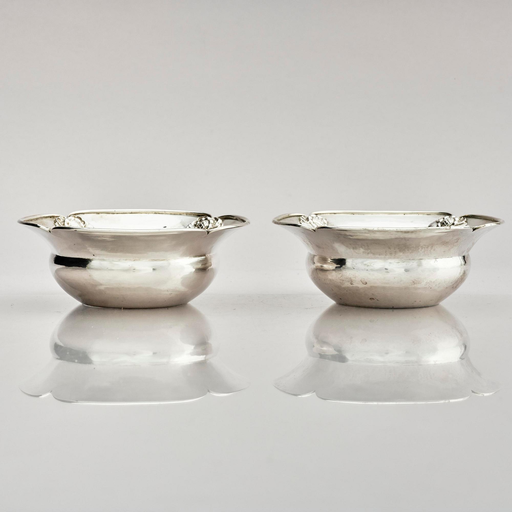 Georg Jensen, a pair of silver bowls, model '25', Copenhagen 1918, Swedish import marks GABF.