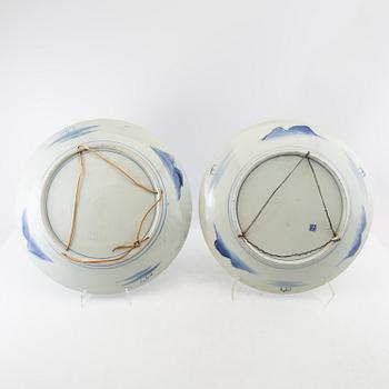 Fat 2 st Japan 1900-talets första hälft porslin.